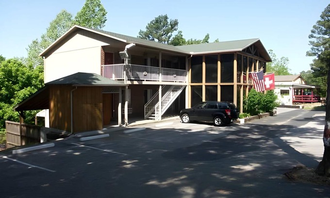 Eureka Springs Cabin | 25 m² Lodge ∙ 4 guests