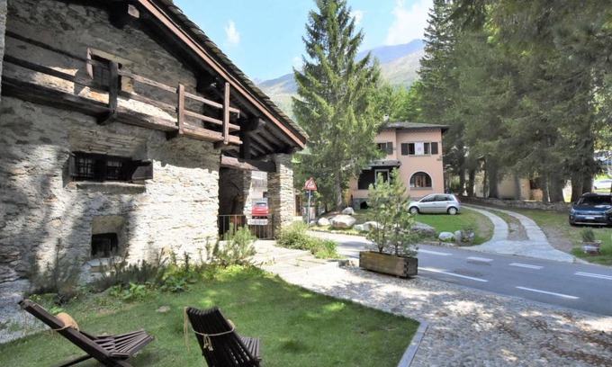 Madesimo Other | 250 m² Accommodation ∙ 4 bedrooms ∙ 8 guests