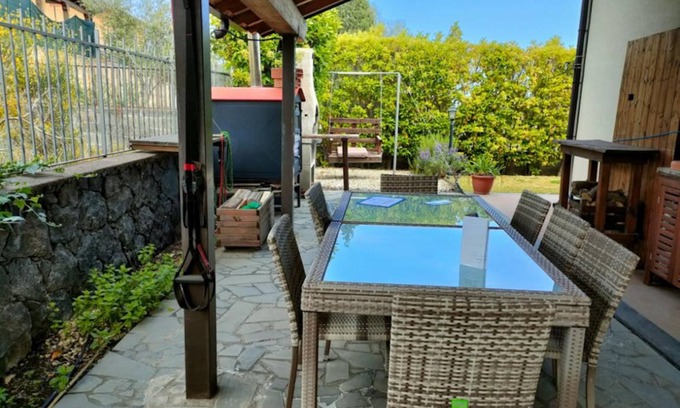 Pedara House | 250 m² House ∙ 5 bedrooms ∙ 10 guests