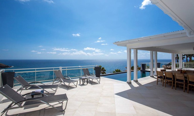 Toiny Villa | 250 m² Villa ∙ 2 bedrooms ∙ 4 guests