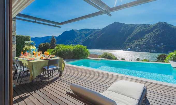 Como Villa | 250 m² Villa ∙ 4 bedrooms ∙ 8 guests