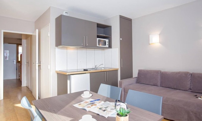 Pra Loup Apartment | 250m from resort center, balcony, parking, tv, ski locker, 35m², Pra Loup