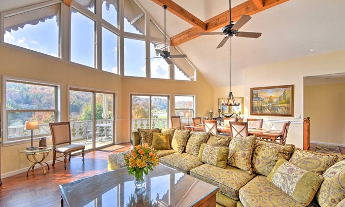 Sky Valley House | 253 m² House ∙ 3 bedrooms ∙ 8 guests