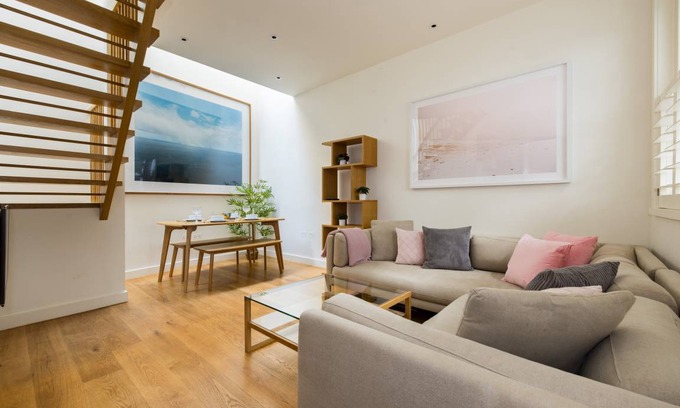 Brompton & Hans Town House | 255 m² House ∙ 2 bedrooms ∙ 5 guests