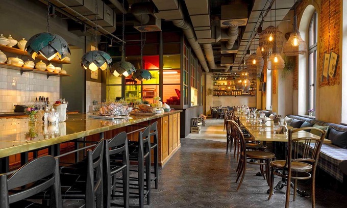 Altstadt Hotel | 25hours Hotel Altes Hafenamt