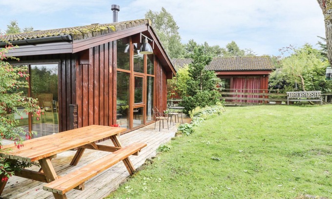 Welton Cottage | 26 Dukes Meadow