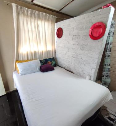 Rustenburg Bed & Breakfast | 26 molen street