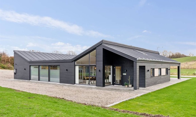 Bønnerup Strand House | 266 m² House ∙ 7 bedrooms ∙ 22 guests