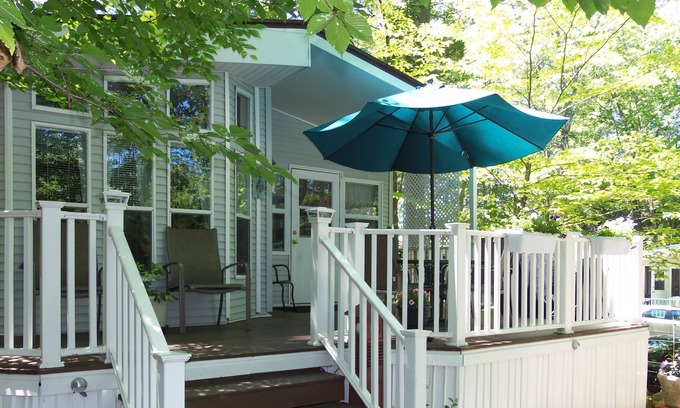 South Casco Cottage | 27 Purple Rd, 2 Bd+2 FULL Baths …. ADD… EASE, COMFORT, LOCATION and RELAX!!!