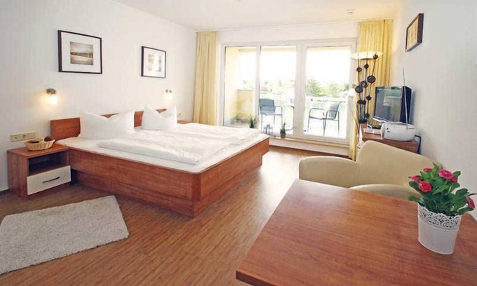 Kuhlungsborn Ost Apartment | (270/2) 1- room apartment -Hafenstraße - apartment complex Yachthafenresidenz