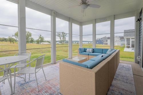 Delavan House | 2728 Harbor Court