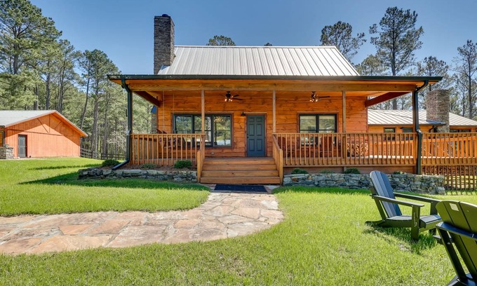Crane Hill House | 278 m² House ∙ 3 bedrooms ∙ 8 guests