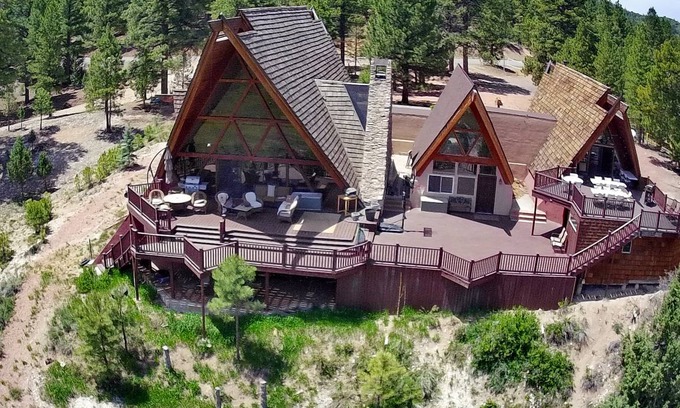 Long Valley Junction House | 278 m² House ∙ 6 bedrooms ∙ 20 guests