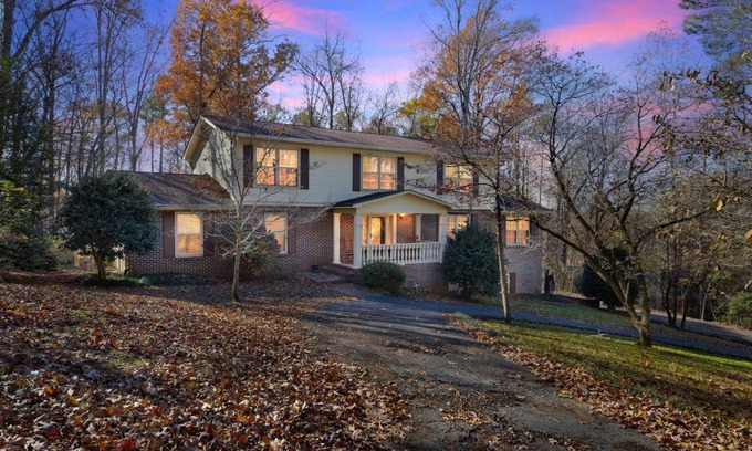 Cleveland House | 279 m² House ∙ 4 bedrooms ∙ 10 guests