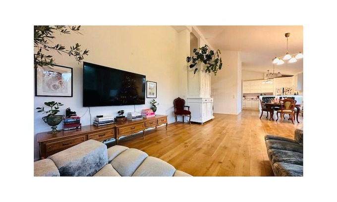 Niederschoenhausen Apartment | 280 m² Apartment ∙ 2 bedrooms ∙ 5 guests