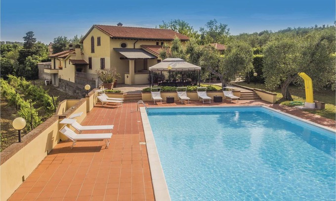 Forcoli House | 280 m² House ∙ 5 bedrooms ∙ 10 guests