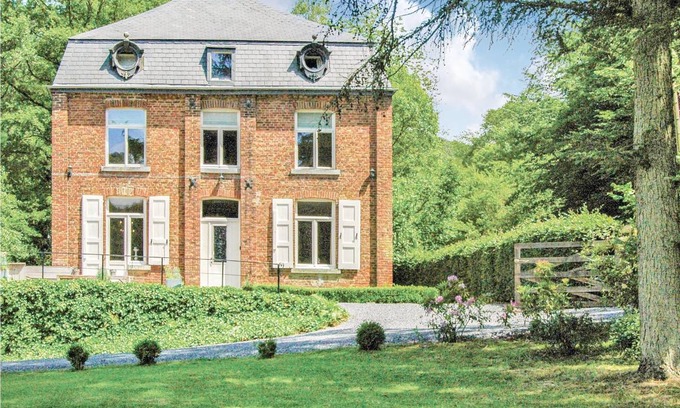 Sevry House | 280 m² House ∙ 7 bedrooms ∙ 14 guests