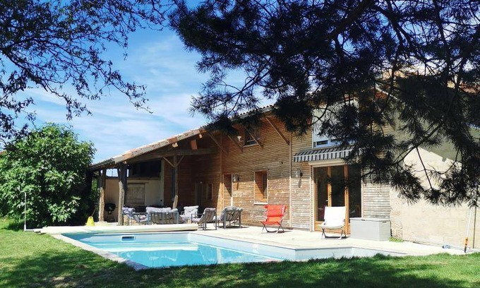 Domsure House | 287 m² Gîte ∙ 6 bedrooms ∙ 12 guests