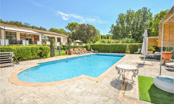Aubais House | 290 m² House ∙ 4 bedrooms ∙ 8 guests