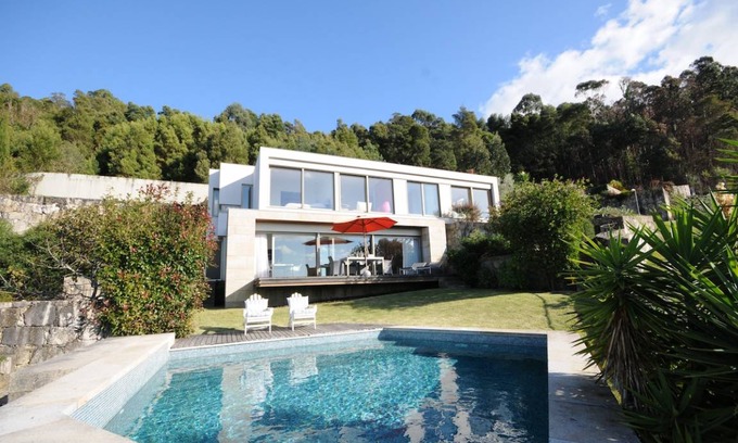 Caminha Villa | 290 m² Villa ∙ 3 bedrooms ∙ 6 guests