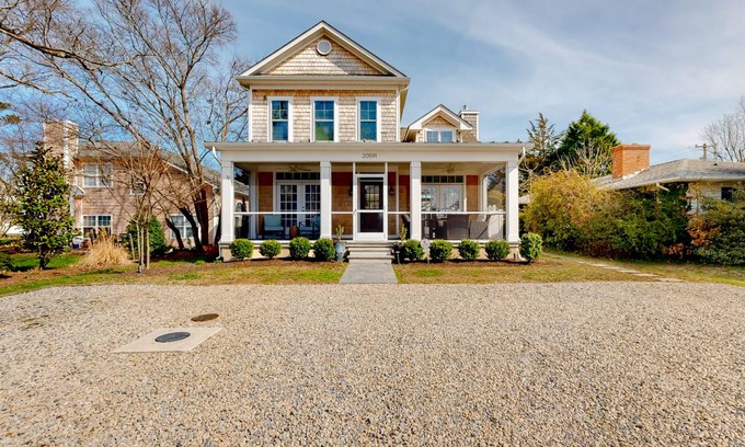 Dodds Addition House | 297 m² House ∙ 5 bedrooms ∙ 12 guests