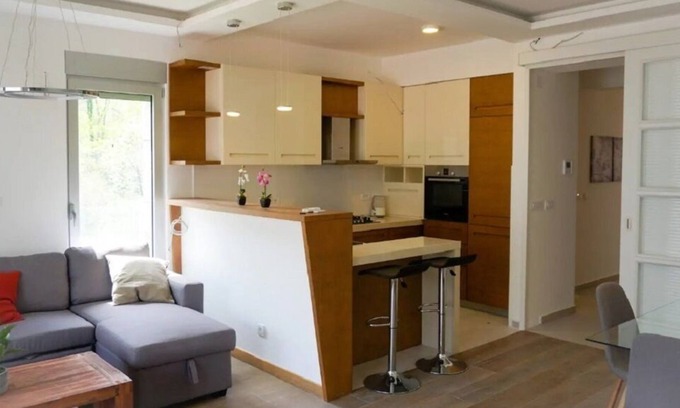 Skaljari Apartment | 2bd Modern Apt w/ Kotor Old Town & Bay