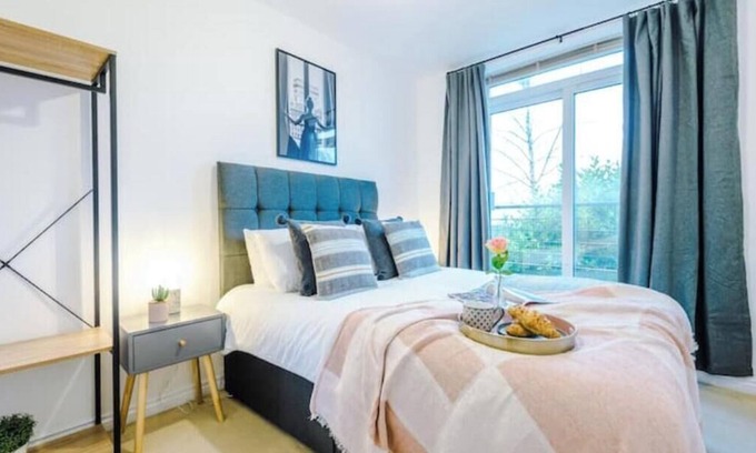 Coventry Apartment | 2Bed Oasis: Free Parking & Netflix, Near Centrenn
