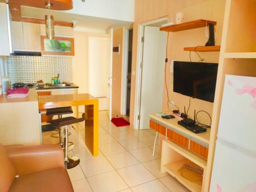 Bekasi Apartment | 2Bedrooms MDN City Light View Free WiFi Apartment Springlake Summarecon Bekasi