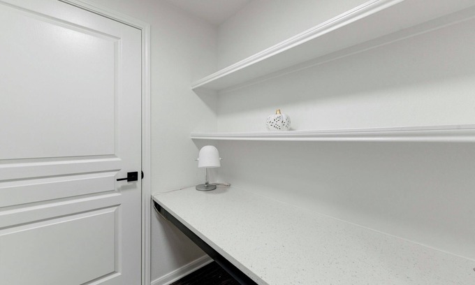 Red River Cultural District Apartment | 2BR/2BA Apt in DT Heart of ATX