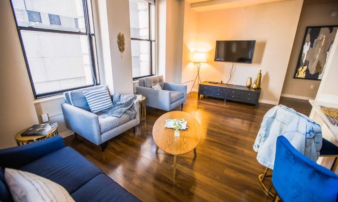 Downtown Baltimore Apartment | 2BR/2BA Brand New Executive Luxury Suite w/ Gym by ENVITAE
