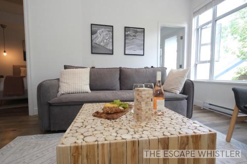 Village North Apartment | 2BR 2BA Mountain Escape w Perfect Location Near to Shops, Cafes, Olympic Rings
