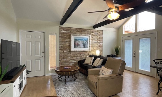 Brownsville Villa | 2BR 2BA Sparkling Clean Villa for Long Term Stays