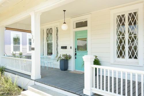 Southtown House | 2BR 2BTH with Private Pool Riverwalk Downtown