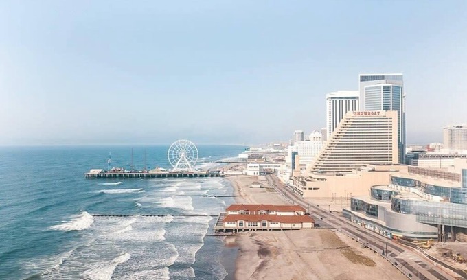 Atlantic City Condo | 2BR 3BA Ocean Front condo on the Boardwalk | CozySuites