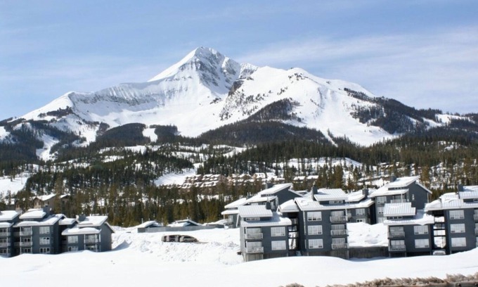 Big Sky Condo | 2BR Condo On shuttle line - minutes to base