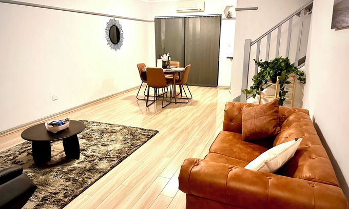 Northmead House | 2BR Northmead | Free Parking | Near Hospital & M2