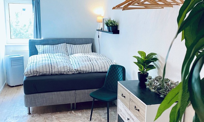 Altlindenau Apartment | 2Br Wohnung in der Nähe von Karl-heine-kanal