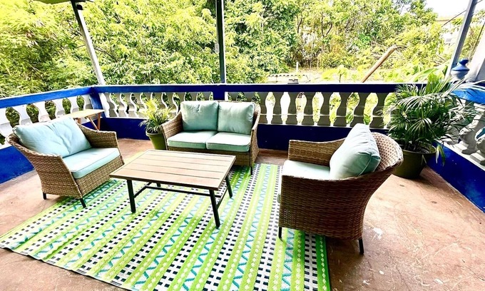 Borinquen Apartment | 2C - Couples Getaway-5 min to Crashboat Beach