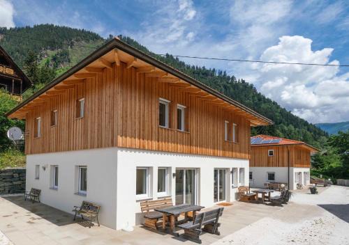 Doebriach House | 2Geräumiges Ferienhaus in den schönen Alpen