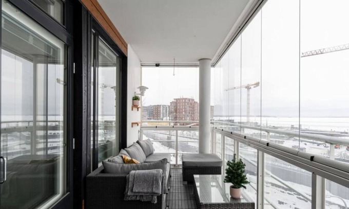 Tampere Apartment | 2ndhomes Tampere Näsijärvi Apt | Lake View & Sauna