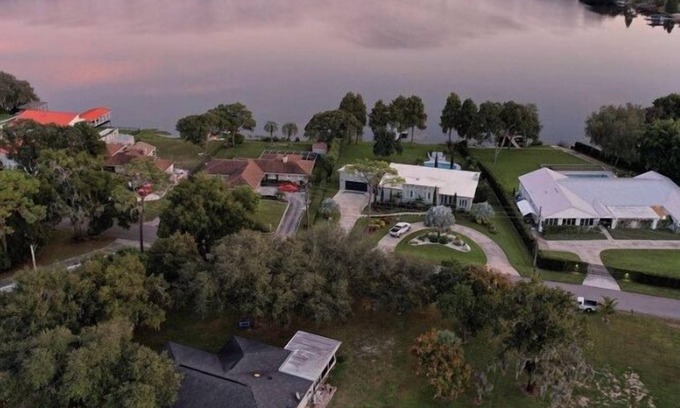 Cypress Gardens House | 3/2 kid friendly home, only minutes to Legoland.