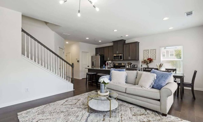 Stone Mountain House | $3,300/mo Peaceful Retreat Stone Mountain Park|3BR