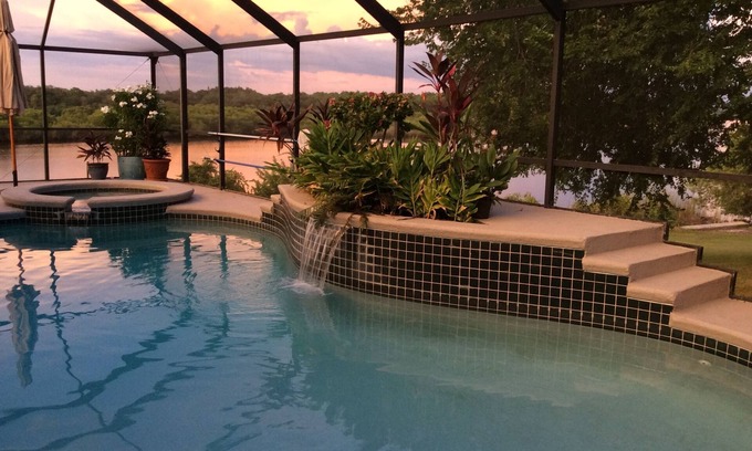 Southside Rural Community House | 3 acres private 4 bed, 4 bath ranch, unusually huge lanai, heated pool, grill!