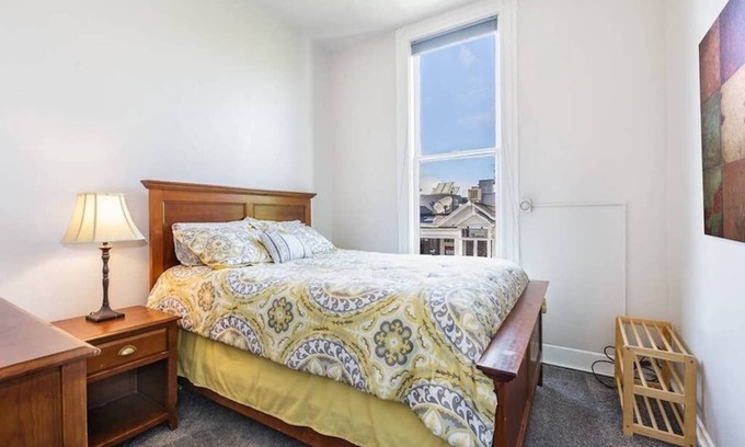 Cow Hollow Apartment | 3 BD/2BA FLAT ON TRENDY UNION STREET IN SF!