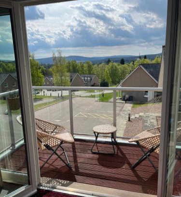 Inchmarlo House | 3 bed villa Inchmarlo, Banchory, Deeside