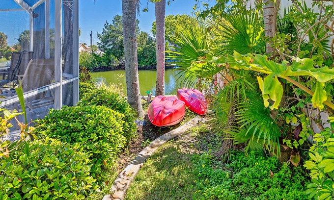 Spring Hill House | 3 Bedroom 2 Bath heated pool home w/table tennis