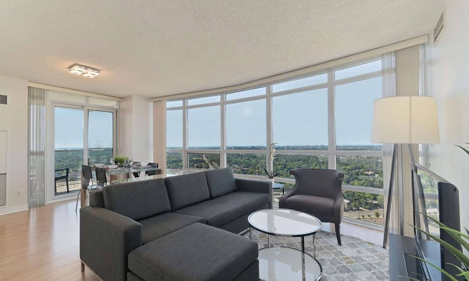 Bendale Apartment | 3 Bedroom/2 Bathroom Suite