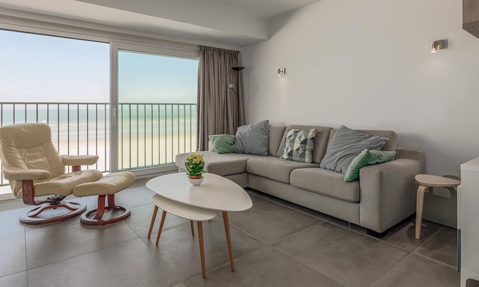 Sint-Idesbald Apartment | 3 bedroom accommodation in Sint-Idesbald