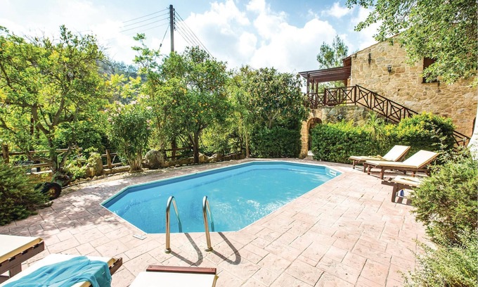 Miliou House | 3 bedroom accommodation in Miliou Paphos