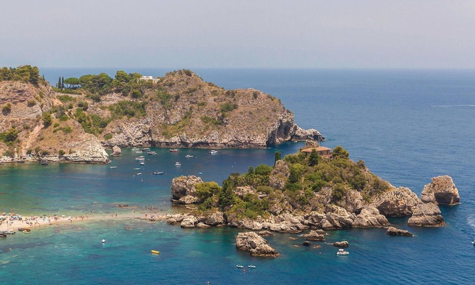 Coste House | 3 bedroom accommodation in Sant Alfio CT